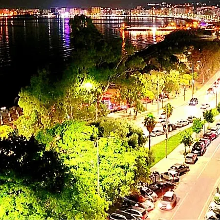 Apartment Blue Bay Beach Front Uji Ftohte Vlore